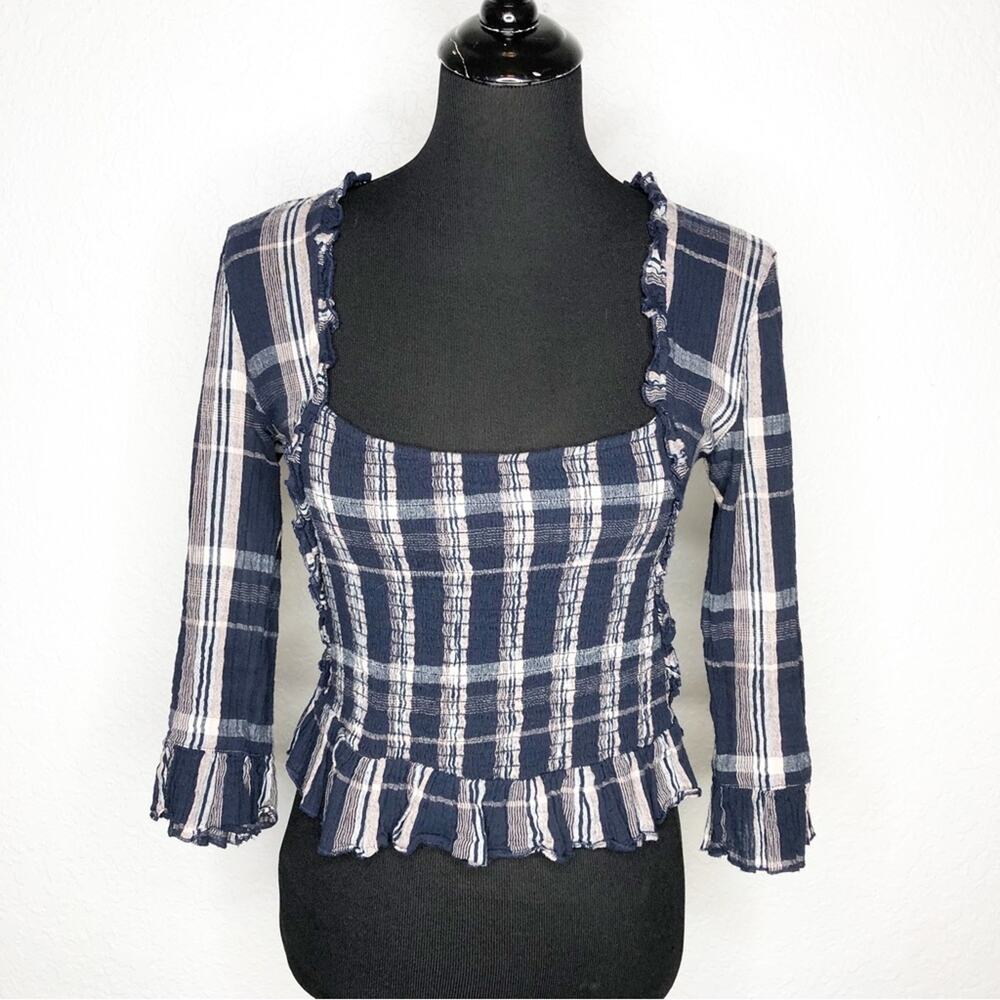 Free People navy blue plaid‎ smocked crop top size Small